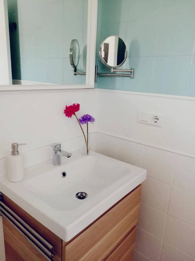 Precioso Apartamento Recien Reformado En 内尔哈 外观 照片
